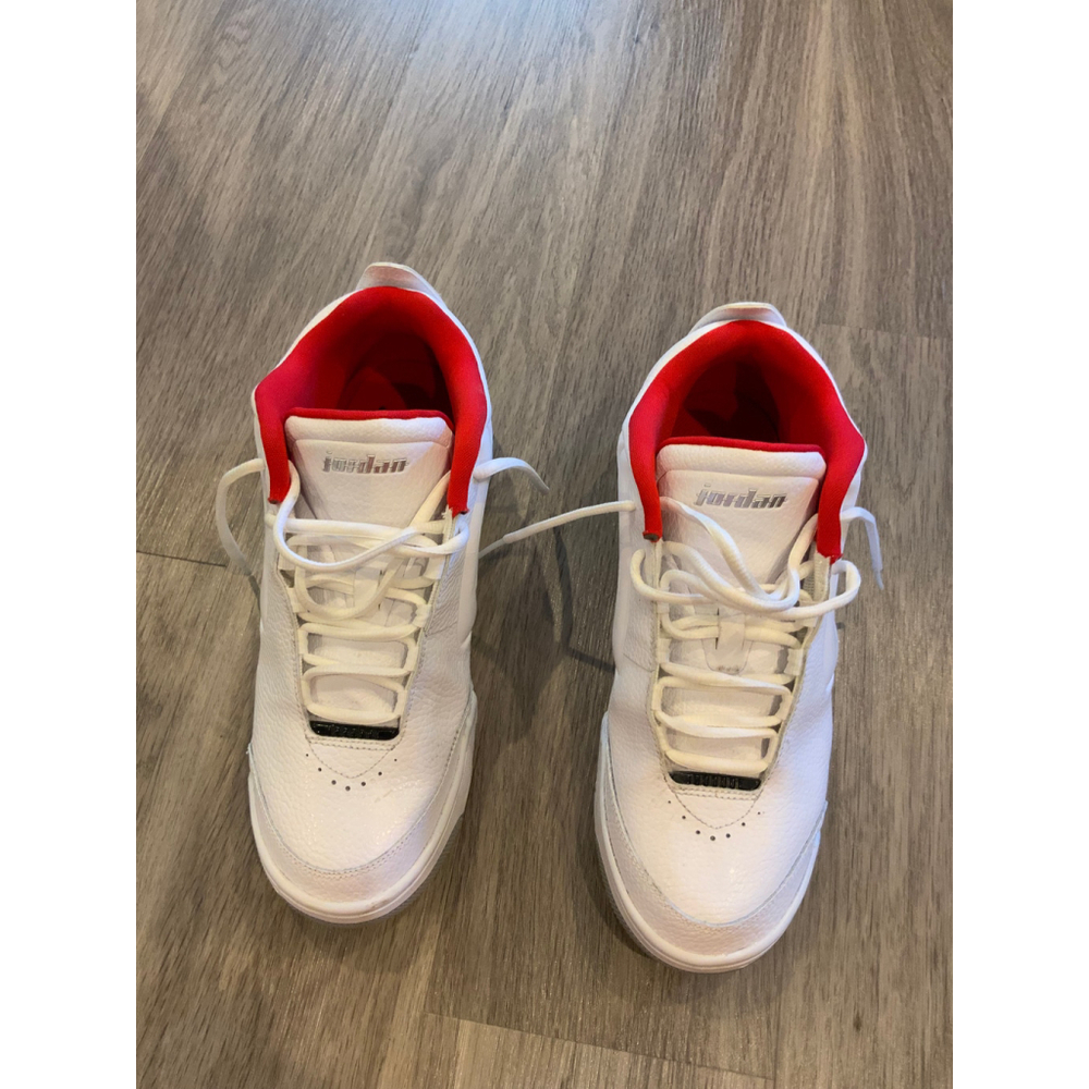 Men's Air Jordan Big Fund Sneakers Size 8.5 White/Red/Black Classic Retro Urban - Picture 4 of 11